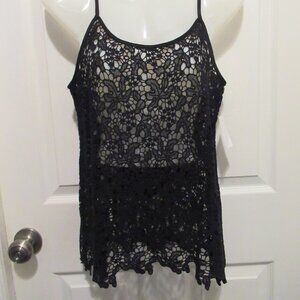 NEW Guipere Lace Tank Top Cami Ambiance Apparel Scalloped Hem Black Medium NWT